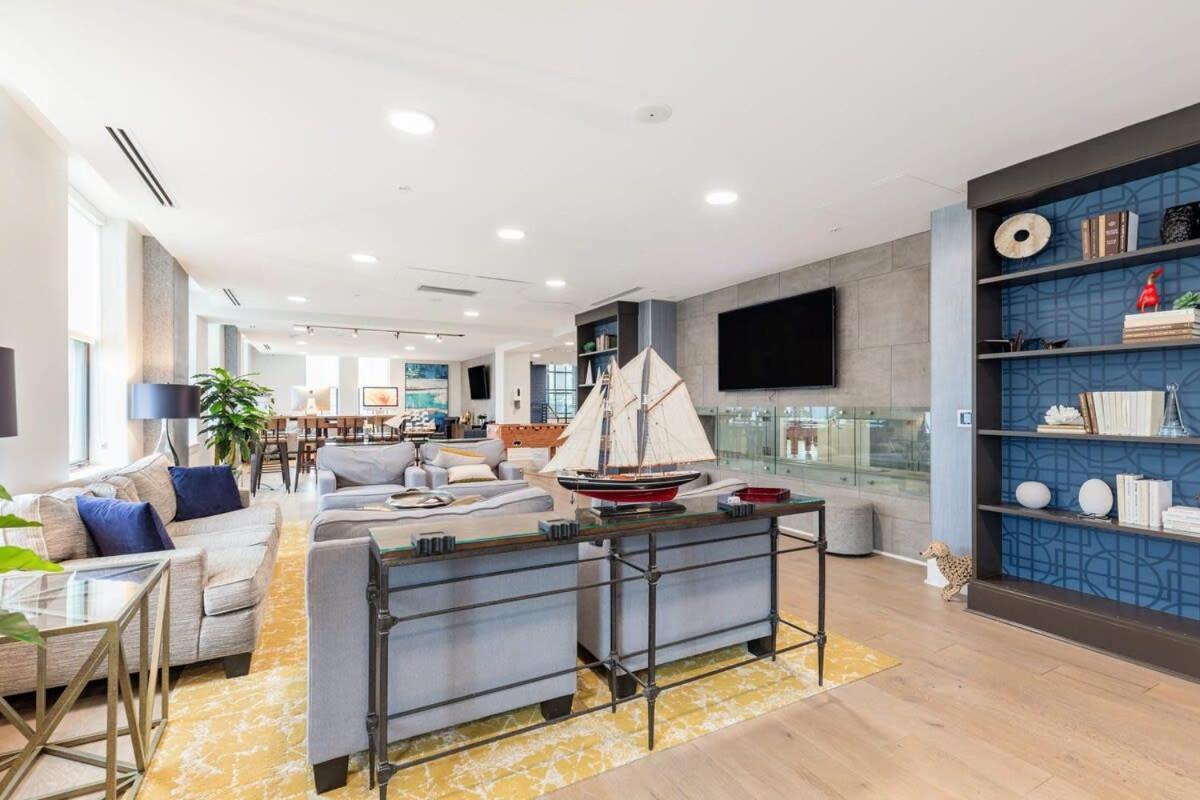 2Br Luxury Apartment With Rooftop Deck & Pool Baltimore Exteriör bild